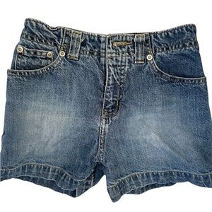 The Children's Place Blue Denim Shorts Classic Style. Girls jean shorts
